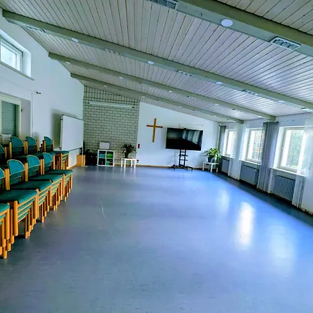 Freizeitheim Jugendhotel Ec Oberschlauersbach Ggmbh *