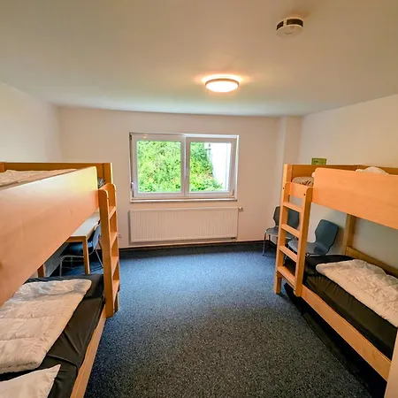 Freizeitheim Jugendhotel Ec Oberschlauersbach Ggmbh * Dietenhofen